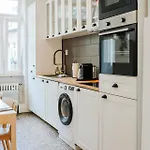 Namastay! Stilvoll Wohnen In Bestlage Mannheims - 3br