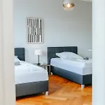 Namastay! Stilvoll Wohnen In Bestlage Mannheims - 3br *