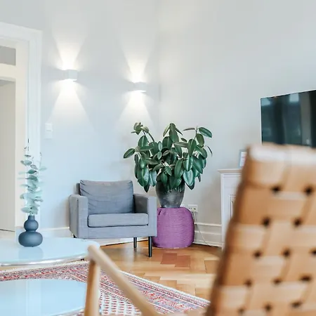 Namastay! Stilvoll Wohnen In Bestlage Mannheims Apartment